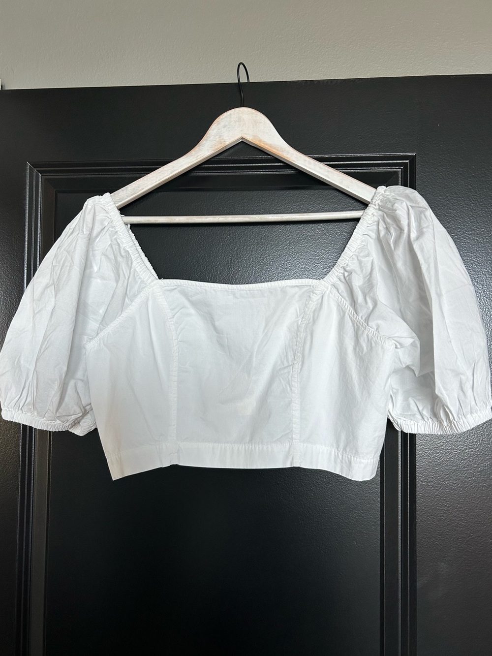 Aerie cropped puff sleeve white shirt large NWT 100% cotton